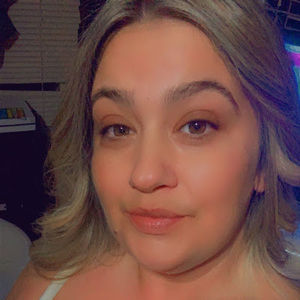 Meet your Posher, Justine